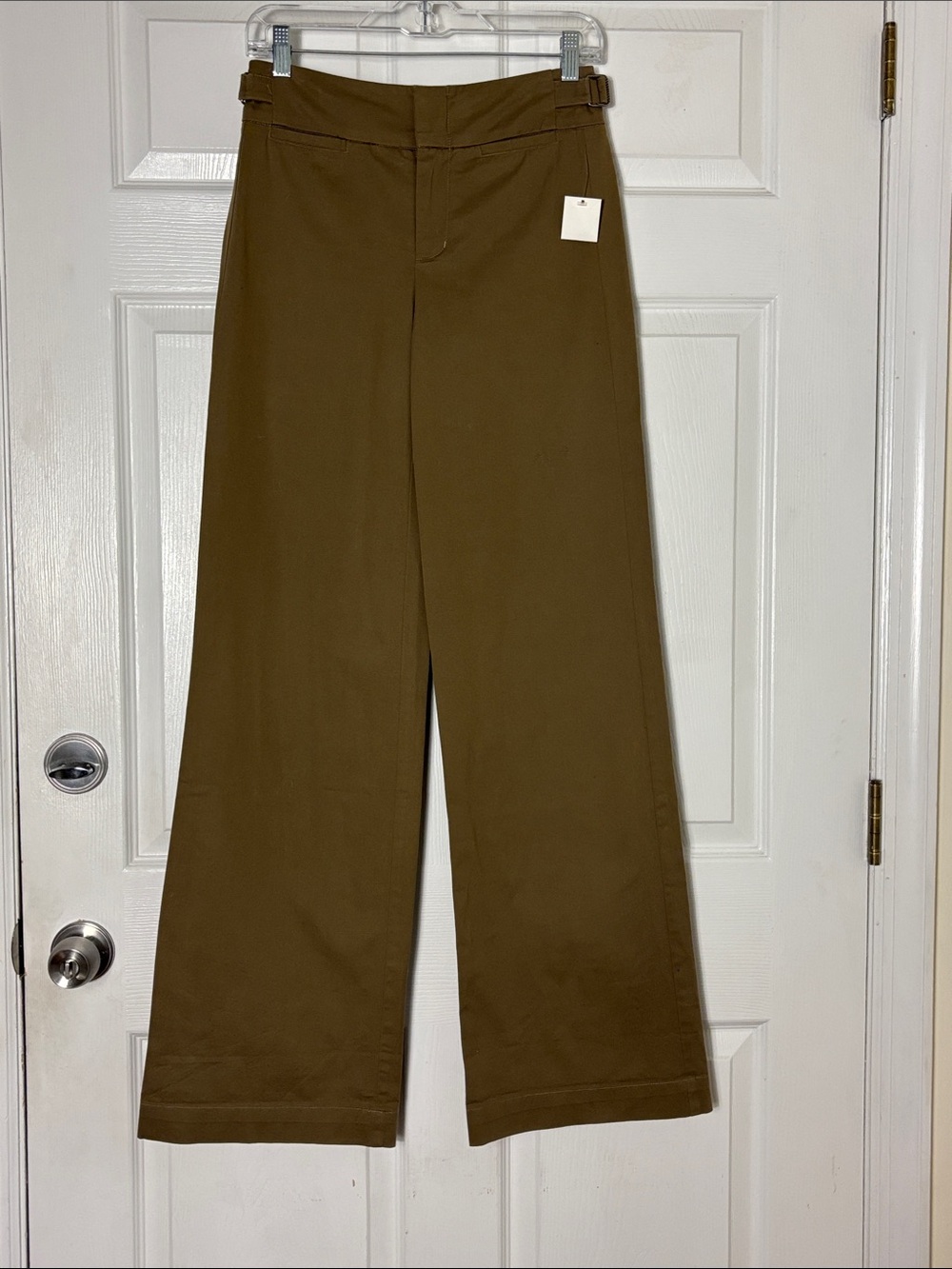 NEW VINCE Wide Leg Olive Green khaki Trousers size 0 career casual semi dressy